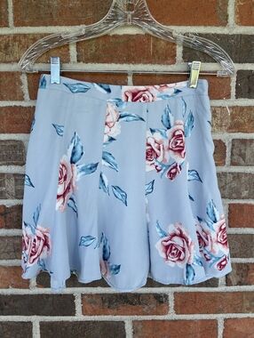 Show Me Your MuMu Light Blue Floral Rose Skater Skirt Size Small